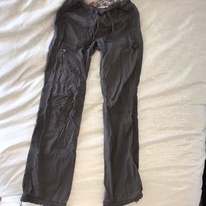 Koi ‘Lindsey” scrub pants